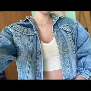 ❗️SOLD❗️cropped jean jacket
